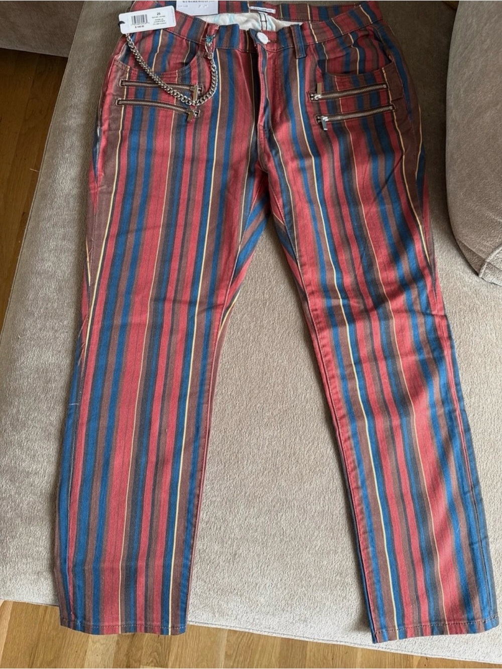WeWoreWhat Brand New with Tags Size 29 Striped Pant Chain Zipper Pockets